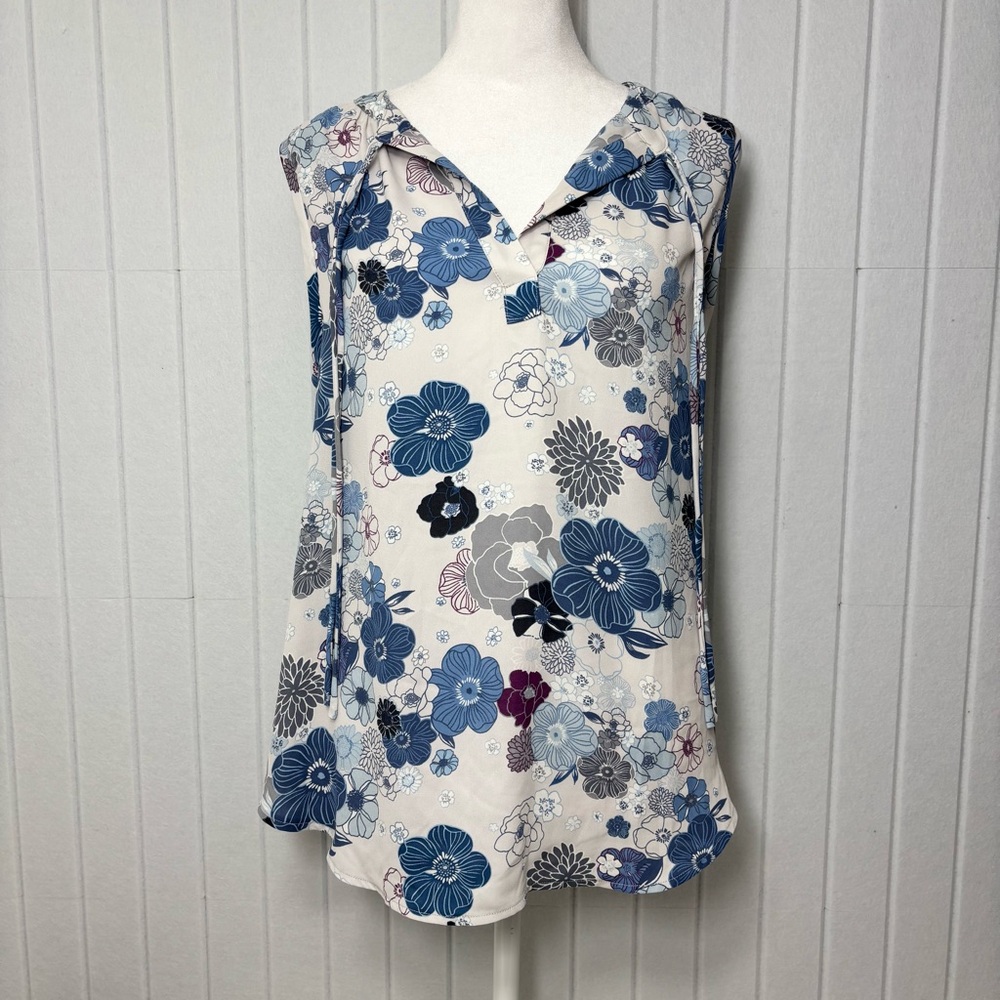 LOFT Floral Sleeveless‎ Blouse White Cream Top size M